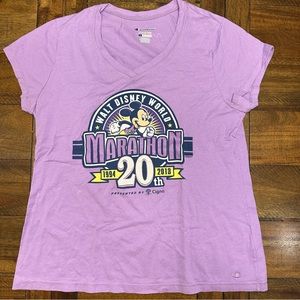 DISNEY / CHAMPION RUN DISNEY 2013 MARATHON T-SHIRT WOMENS LARGE V NECK PURPLE